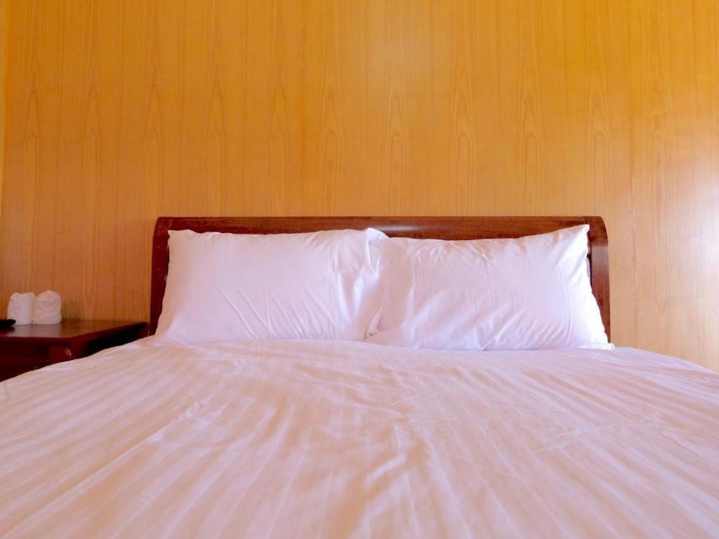 Prakaithong Hotel Amphoe Sawang Daen Din Bagian luar foto